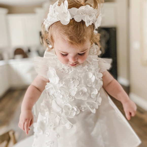Toddler size 2 party floral white party dress with matching headband worn once ! - Picture 2 of 4